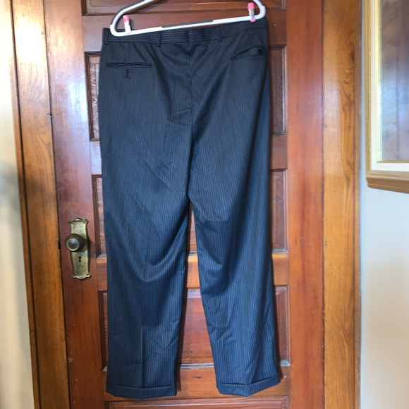 Jones New York Suit Reg 43 - Picture 11 of 13